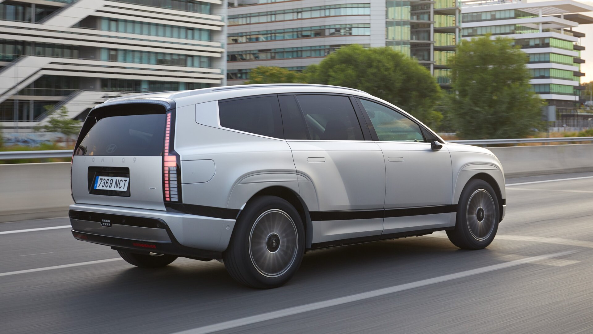 IONIQ 9 - Exterior (30)