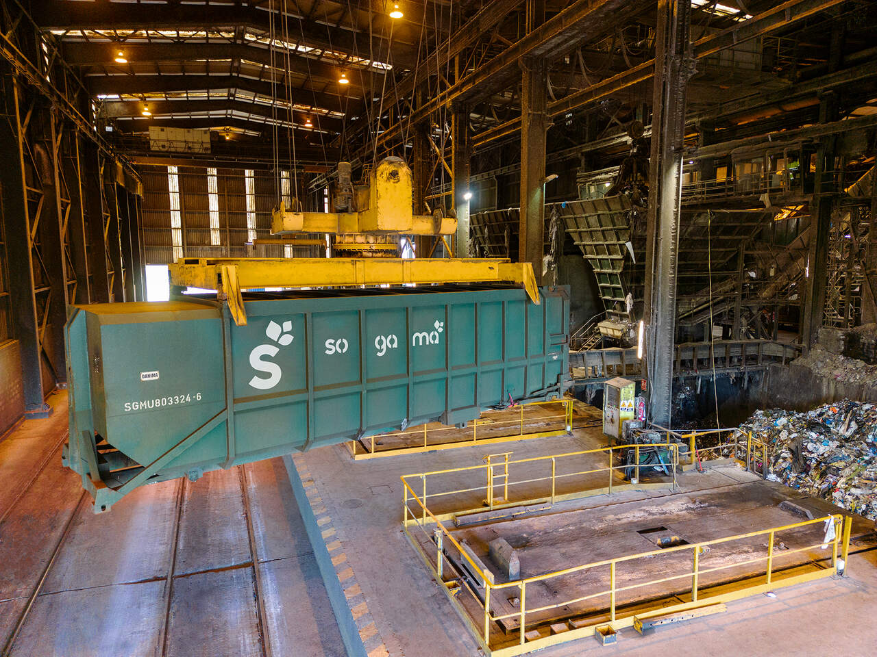 Contenedor de la bolsa negra