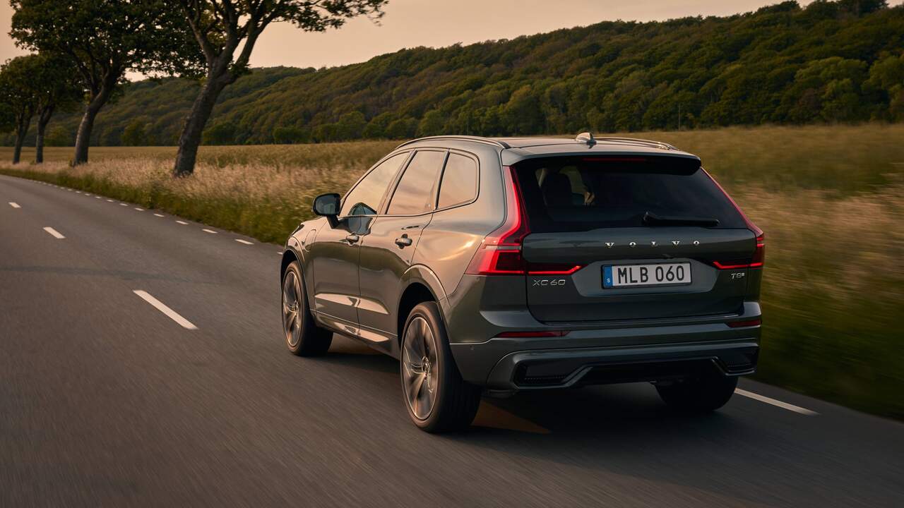 The XC60 overtakes the 240 to become Volvo’s best-seller